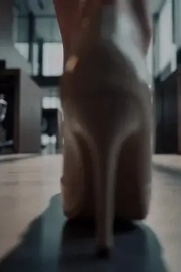Çıkarılan işçinin yapay zekası afişi