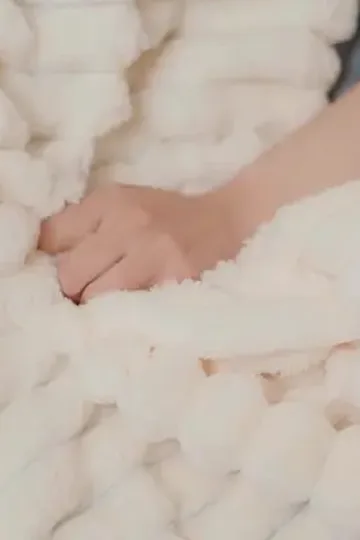 Yeniden Doğan Kocam Peşimde afişi