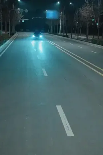 İç Sesim Ailemi Zirveye Taşıyor afişi