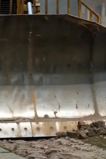 Soylu Han'ın zirveye çıkışı afişi